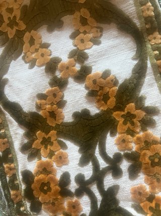 Runner da tavola floreale damascato