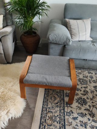 Sillón Poäng Ikea con reposapiés