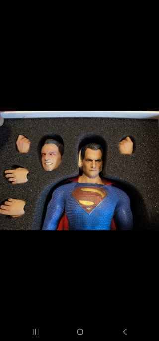 Figura Superman Art BvS Cavill Completa