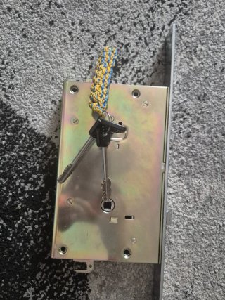 CISA Serratura Porta Blindata 4 Mandate