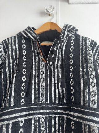 Sudadera unisex  étnica Wanderlove (M/L)