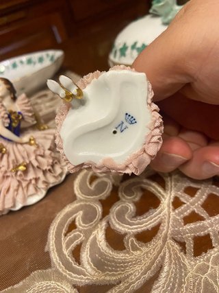 Coppia damine porcellana Ginori