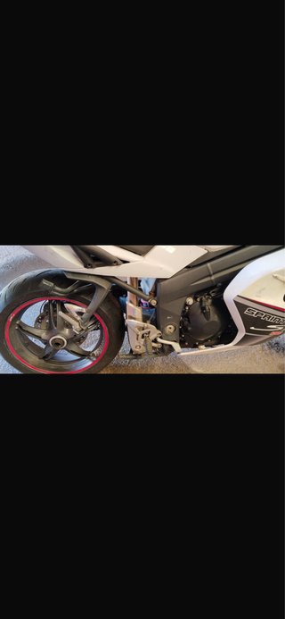 OPORTUNIDAD, Triumph Sprint ST 1050 de 2009 Blanca