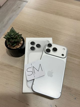 iPhone 17 Pro Max 256gb silver como nuevo
