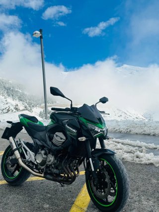 Kawasaki Z800e