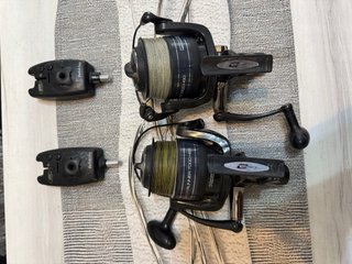 2 Mulinelli da Pesca Explorer Runner 7000HSG