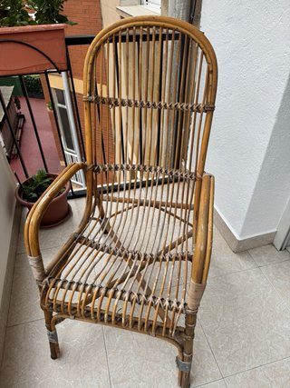 Sillas de mimbre para restaurar (2 unidades)