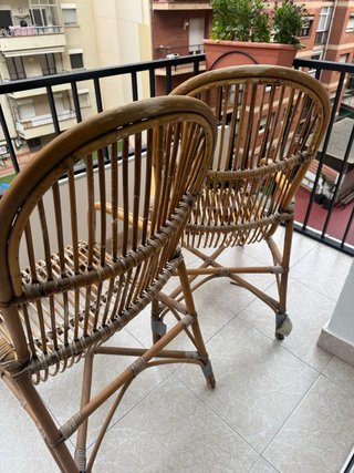 Sillas de mimbre para restaurar (2 unidades)