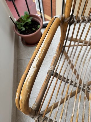Sillas de mimbre para restaurar (2 unidades)