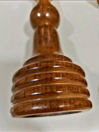 Soportes de madera para barras de cortinas