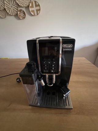 Cafetera Superautomática Delonghi Dinámica