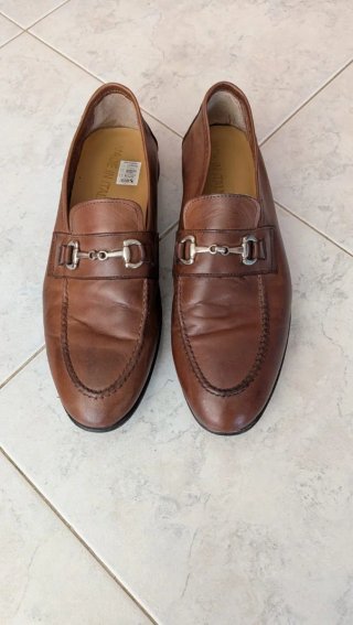 Mocassini da uomo marroni con fibbia