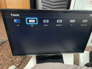 Televisor pequeño negro 22 pulgadas  60hz