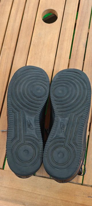 Nike Air Force 1 Low Supreme Black Talla 43