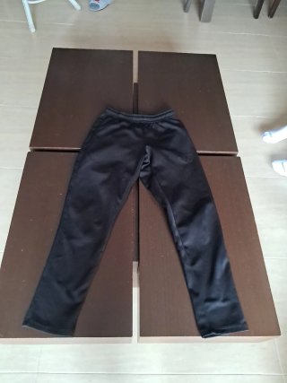 Pantalón chándal negro talla 10 años