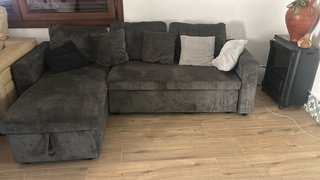 Sofá modular gris y negro