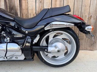 Suzuki M1800 R Intruder Negra