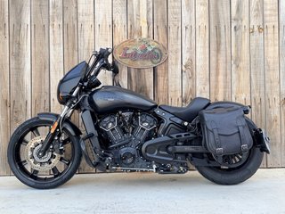 Indian Scout Rogue 1200 Negra