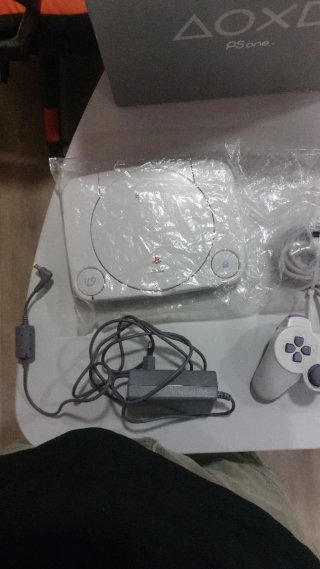 Sony PSone Consola Blanca + Accesorios
