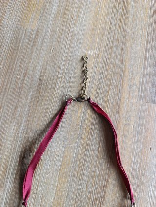 Collana pietre rosse e legno