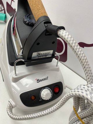 Plancha Vapor Saxem CEA-YC688 2600w