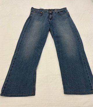 Levi's Talla W32 en perfecto estado