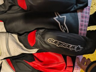 Chaqueta Alpinestars Piel Negra Roja Blanca