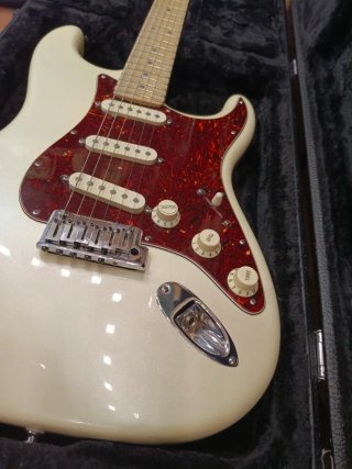 Fender Stratocaster american Deluxe. Usa .2009.