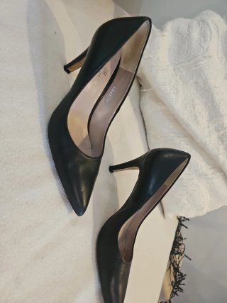 Zapatos de tacón Gloria Ortiz negros talla 36