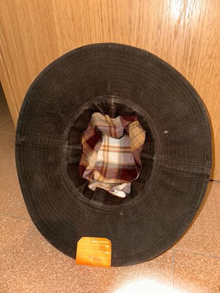Sombrero de caza marrón