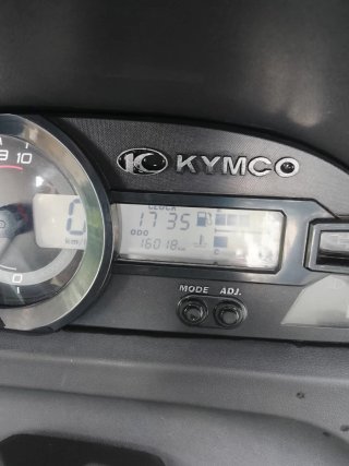 Kymco 400i,,,16,000km. Maxi Scooter Negra/Gris