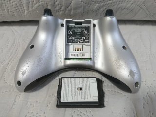 Silver Controller Xbox 360