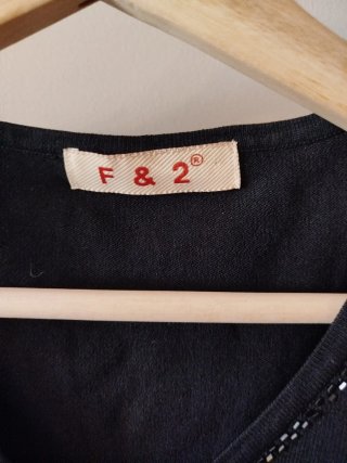 Camiseta sin mangas F & 2 negra