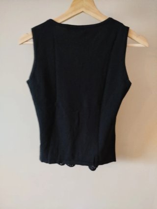 Camiseta sin mangas F & 2 negra