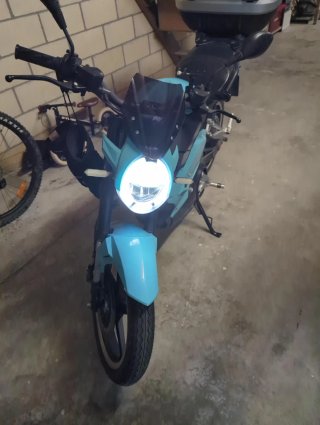 Moto Eléctrica Urbet Gadiro E125 3kW Azul