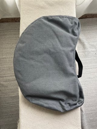 Soporte portátil para sofá negro