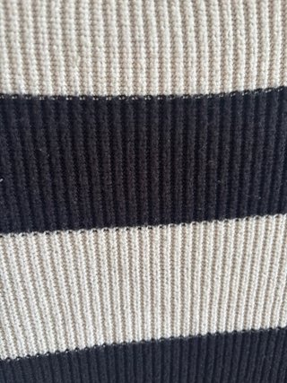 Jersey Pull&Bear rayas blanco y negro Talla M