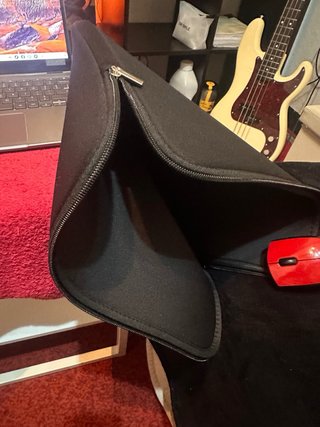 Funda portátil negra