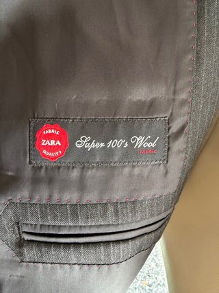 Traje Zara Rayas Gris Hombre. Talla 48