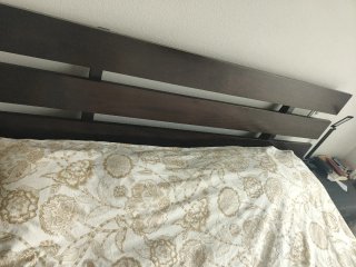 Cama y 2 mesitas de noche madera de pino
