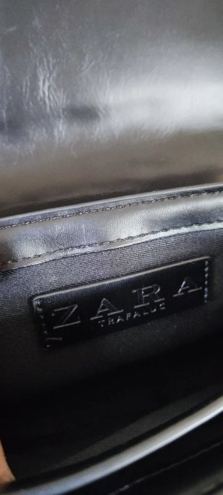 Bolso Zara Negro Tachuelas Cadena Plata