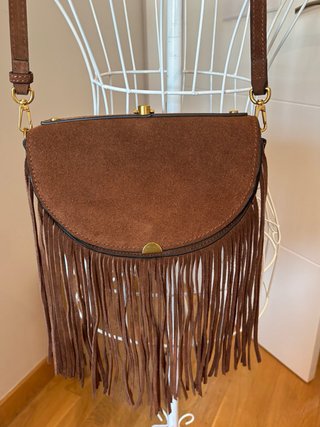 Bolso flecos ante Mango marrón