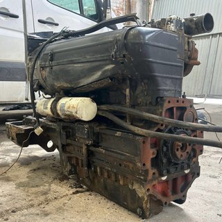Motor de tractor same laser