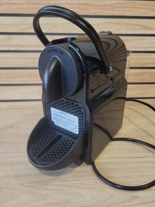 Cafetera Nespresso DeLonghi Inissia Negra