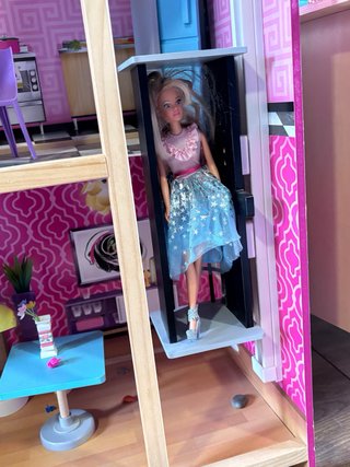 Casa de Muñecas tipo Barbie Madera