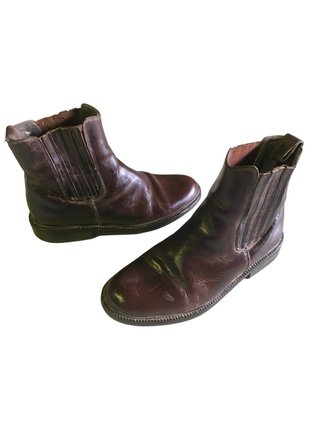 Botas Celeris em couro castanho estilo Chelsea (37