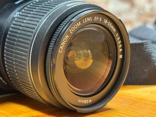 Canon EOS 1200D