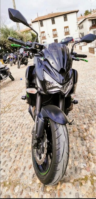 Kawasaki Z800 Negra