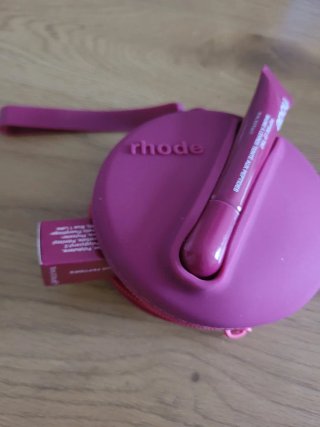 Rhode Gloss tint y neceser de silicona rosa