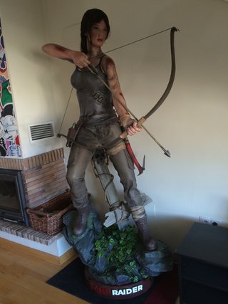 Estatua Lara Croft Tomb Raider 9 Muckle